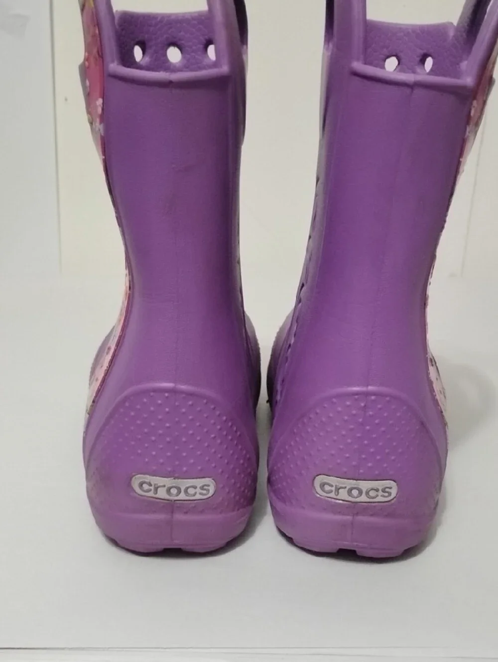 CROCS 